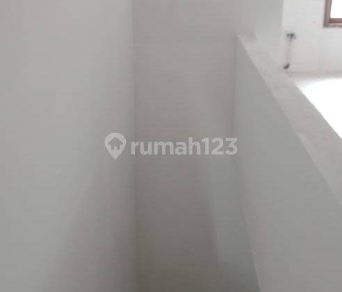 For Rent Ruko di Taman Kopo Indah Mainroad 2