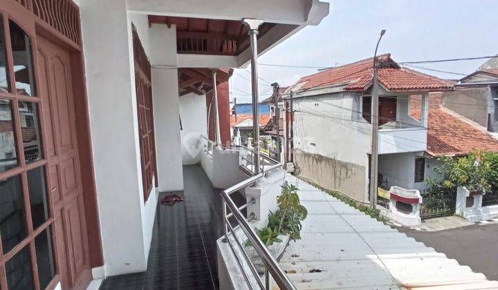 For Sale Rumah Besar Siap Huni di Komplek Pharmindo 1