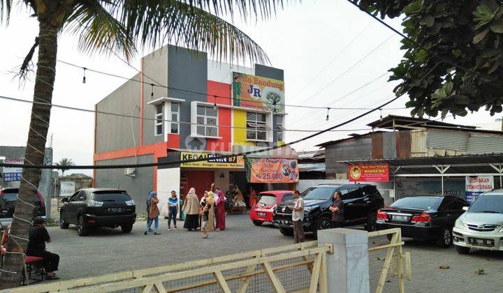 For Rent Ruang Usaha di Mainroad Soekarno Hatta 1