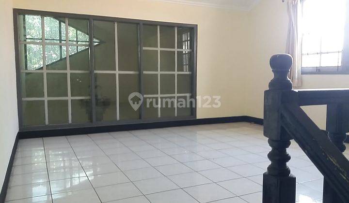 For Rent Rumah Cocok Untuk Ruang Usaha di Sayap Dago 1