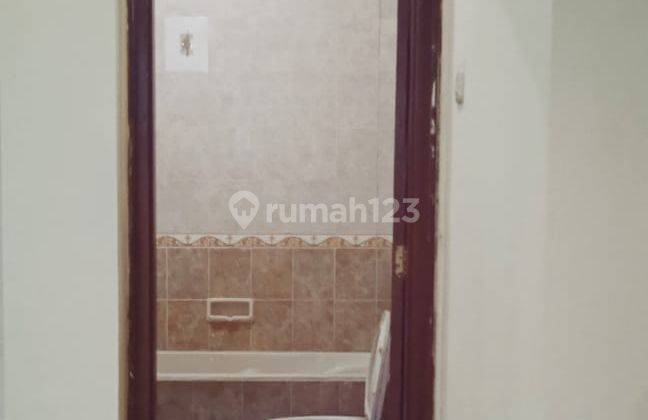 For Rent Ruko 3,5 Lantai Siap Pakai di Mainroad Pahlawan 3