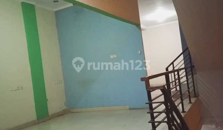 For Rent Ruko 3 Lantai Siap Pakai di Cikutra  7