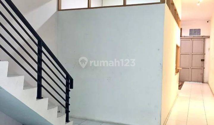 For Rent Ruko di Jalan Moch Toha 2 Lantai  2