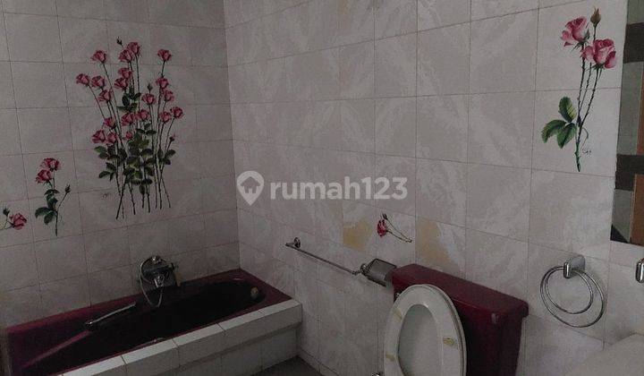 For Rent Rumah Cantik di Sayap Burangrang Cocok Untuk Kantor 2