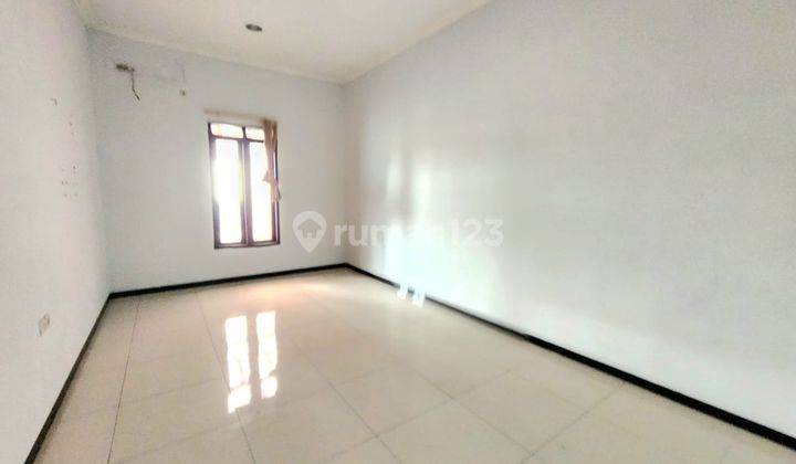 For Rent Rumah Cantik Modern di Mekar Wangi 1