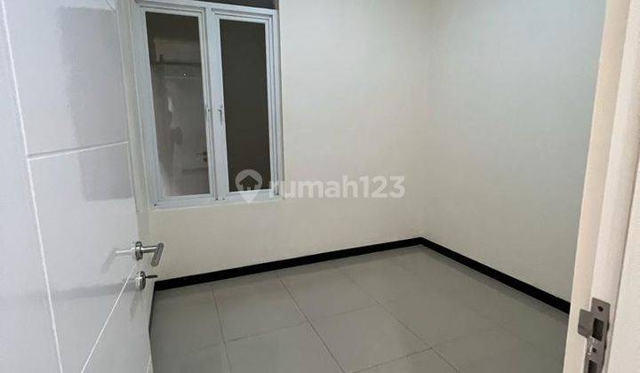 For Sale Rumah Siap Huni di Taman Kopo Indah 3 1