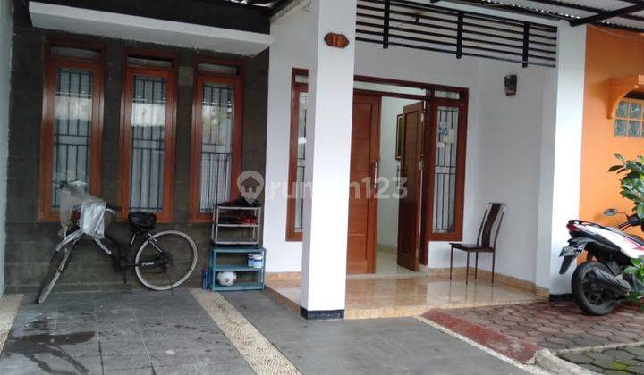 For Sale Rumah Modern 2 Lantai di Jalan Logam 2