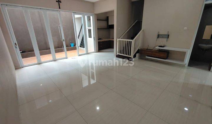 Di Jual Cepat Rumah Lux Minimalis Di Jl Kembar  1