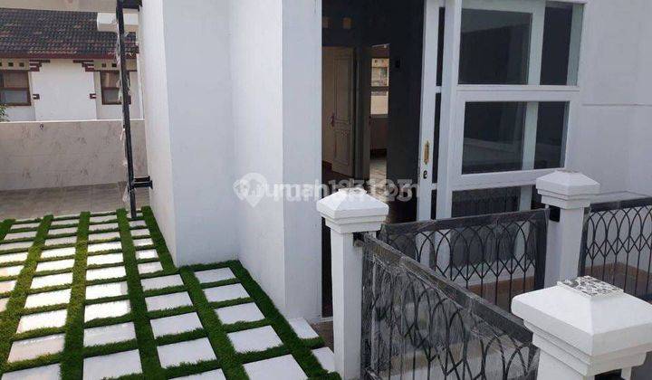 Di Jual Rumah Klasik Nyaman Di Cigadung  2