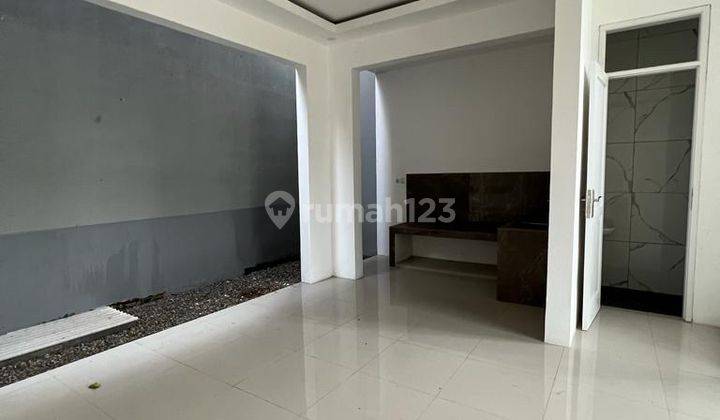 Di Jual Rumah Baru Cantik Di Mekarwangi  2