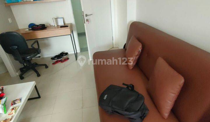 Di sewakan apartemen bersih di Parahyangan residenve 2