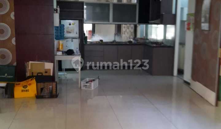 For Rent Semi-Furnished House In Mekarwangi