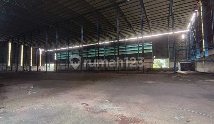 Di Sewakan Gudang Kota Moch Toha