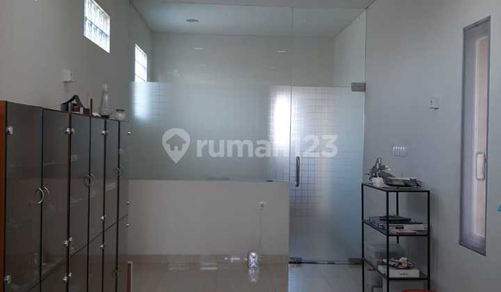 Di Jual Rumah Unik Di Taman Kopo Indah 2 2