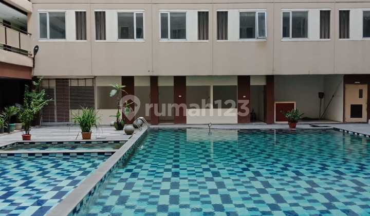 For Sale: Emerald Apartment Ready to Occupy