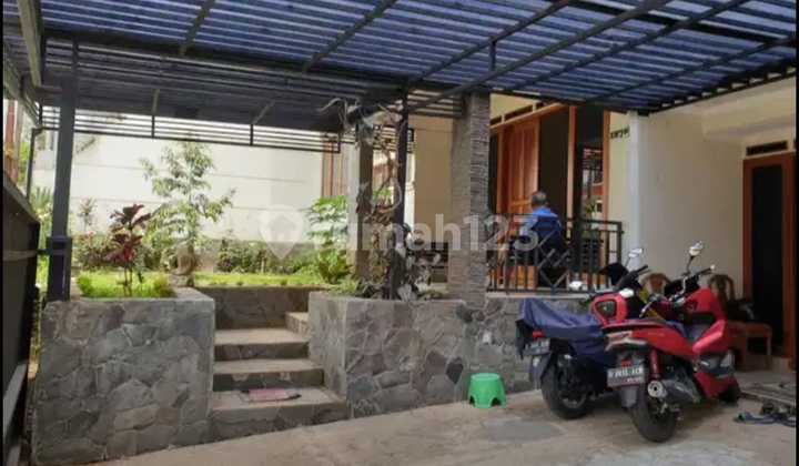 Di Sewakan Rumah Sejuk Besar Di Setiabudhi Regenci 2