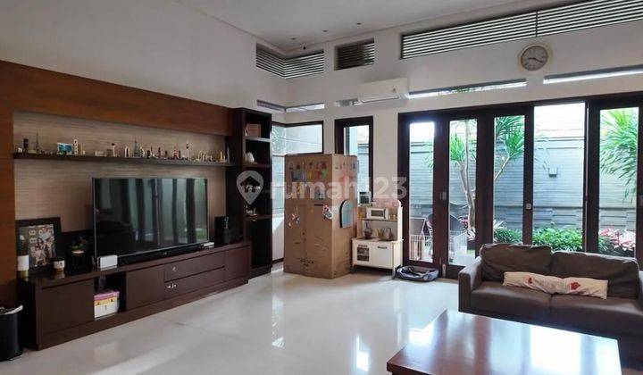 Di Jual Rumah Murah Di Jl Sutami Full Furnished  2