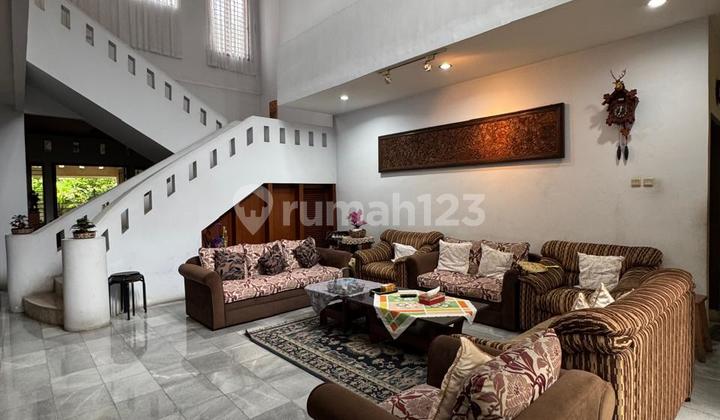 Di Jual Rumah Kebayoran Baru