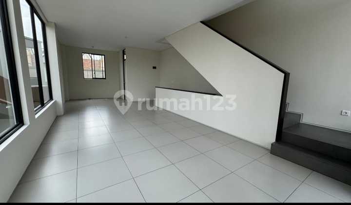 For Rent Shop House Kota Baru Parahyangan Sasakirana