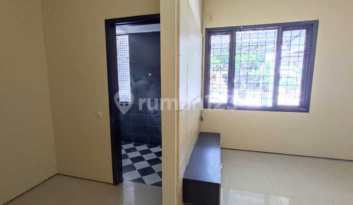 Di Sewakan Rumah Di Singgasana 2