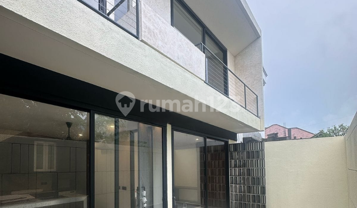 Brand New Villa 3 Furnished Bergaya Japandi Modern di Kerobokan Badung. 2