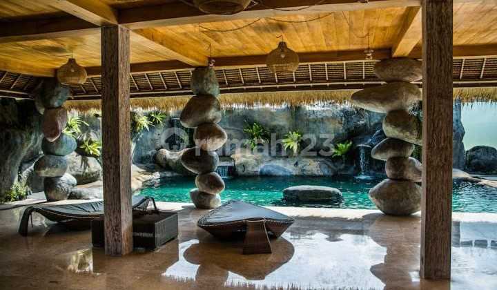 Leasehold 25 Years,this Villa Separate Of 3 Buildings Surrounded By Rice Fields And Mountain View In Ubud Bali 2