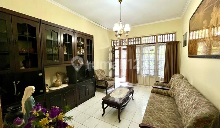 Jual Murah Rumah Lama 4 Kamar Tidur di Monang Maning Denpasar Barat