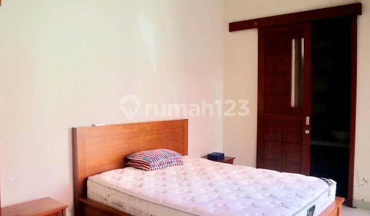 Yearly Rent Villa 3 Bedrooms Fully Furnished In Kerobokan. 8