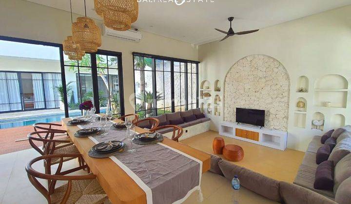 For Sale Brand New 3 Bedrooms Villa Modern Luxury Fully Furnished In Jimbaran Bali 2