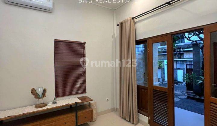 Rumah 2 Lantai Sudah Renovasi Furnished SHM di Umalas Tegalcupek, Badung 2