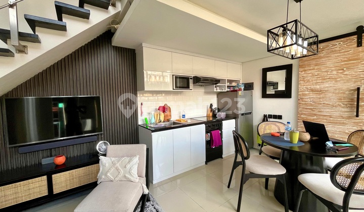 Villa 2 Bedrooms Furnished Lokasi Bagus Perumahan di Kerobokan 2