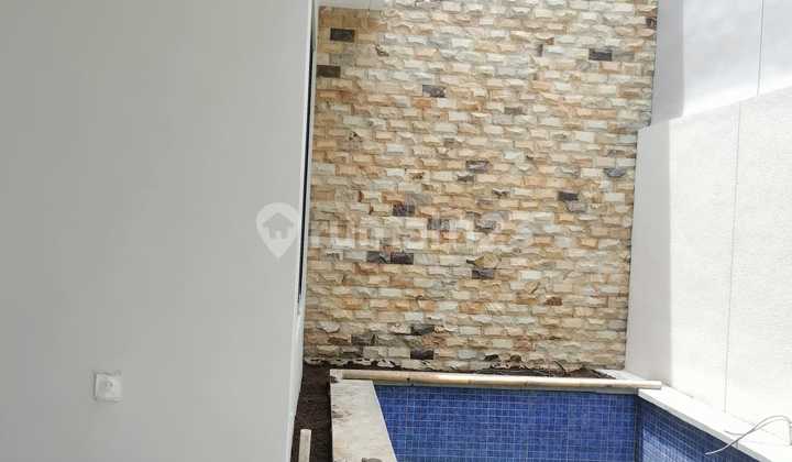Dijual Rumah bangunan baru 2 lantai dengan 3 kamar tidur Unfurnished di Kota Denpasar
