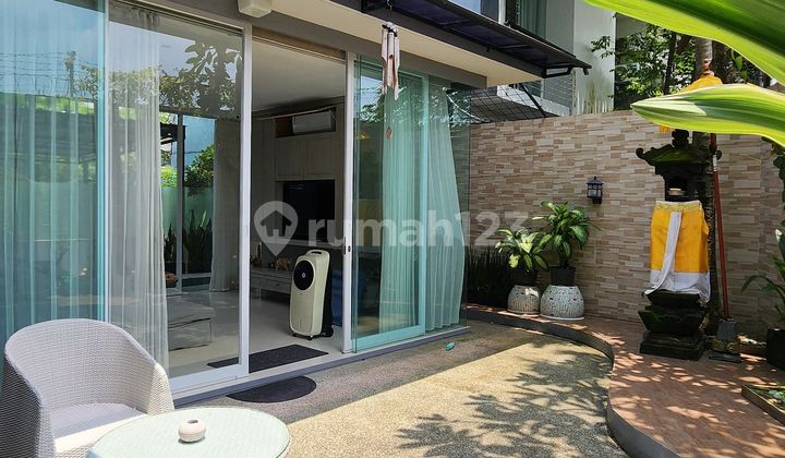 For sale: 3-bedroom house in an elite one-gate residential complex in Kuta, Bali. For sale: 3-bedroom house in an elite one-gate residential complex in Kuta, Bali.