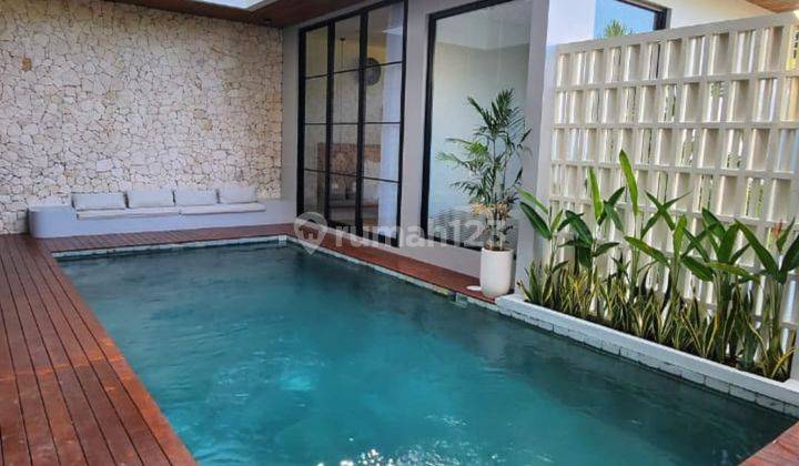 Freehold Brand New 3 Bedrooms Villa Furnished In Kerobokan Bali 2