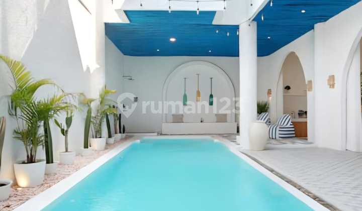 Yearly Rent Villa Santorini 3 Bedrooms View Gwk In Ungasan Bali