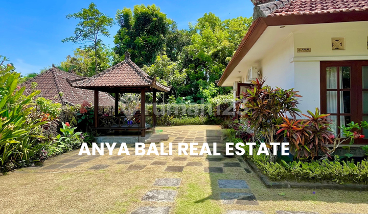 Rumah Style Belanda Kawasan Villa Furnished Suasana Pedesaan Asri Dekat Pantai Selemadeg Tabanan Bali 2