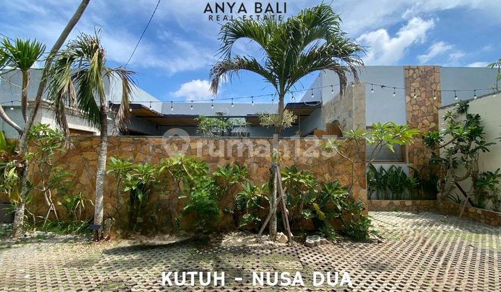 Brand New 2 Bedrooms Villa Furnished lingkungan villa in Nusa Dua Bali. 1