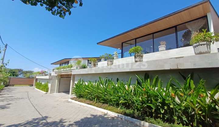Only 1 Unit Remaining Only 1 Unit Remaining, On Project 4 Bedrooms Luxury Villa Near Matahari Terbit Beach Sanur Bali 2
