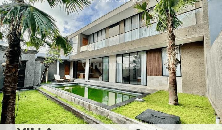 Brand New 3 Bedrooms Villa Modern Tropical Located In Nusa Dua Bali. 1