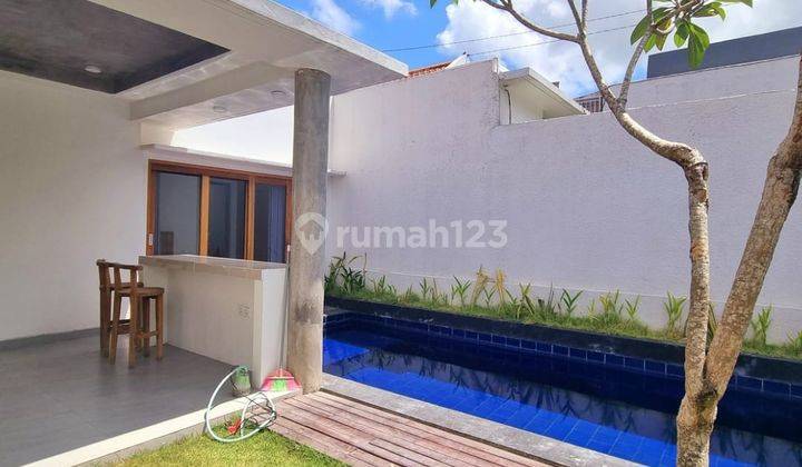 New Semi Furnished House in Padonan Canggu, Badung 2