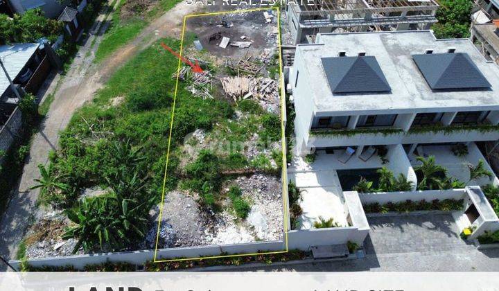 Tanah di Pecatu Ungasan, Badung SHM 330 m² 1