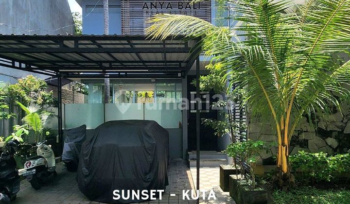 For sale: 3-bedroom house in an elite one-gate residential complex in Kuta, Bali.