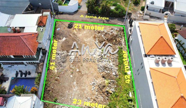 Land in Pererenan, Badung SHM 900 m² 2