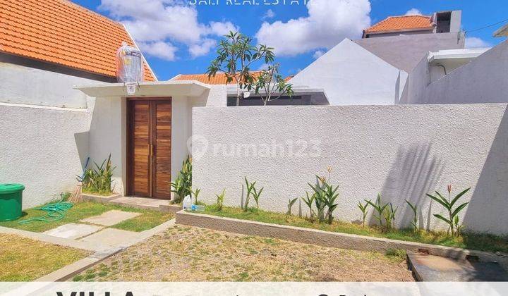 New Semi Furnished House in Padonan Canggu, Badung 1