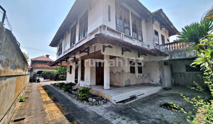 Bangunan Villa Lama Hitung Beli Harga Tanah Saja Lokasi Stategis Dekat Seminyak di Kerobokan Bali Bangunan Villa Lama Hitung Beli Harga Tanah Saja Lokasi Stategis Dekat Seminyak di Kerobokan Bali