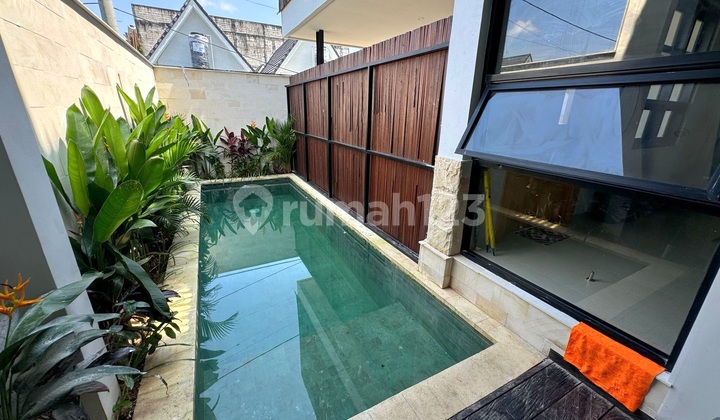 Villa Furnished 3 Bedrooms In Seminyak Kerobokan Bali. 2