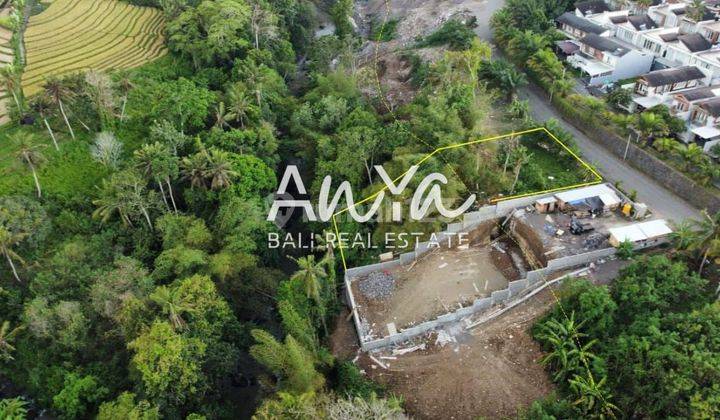 8.24 Are Freehold Land for sale in the Villa Cluster Area in Munggu Badung  2