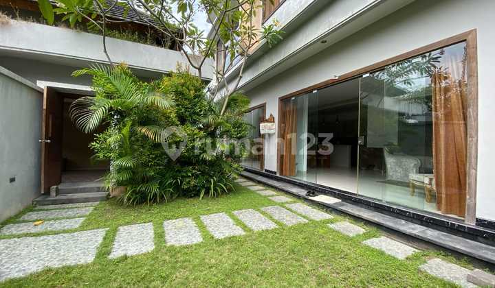 3 Bedrooms Villa Furnished In Prime Tourist Area Seminyak Bali