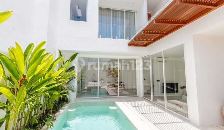 Leasehold 2 Bedrooms Villa Furnished Located In Villa Environment Near Canggu Bali 2