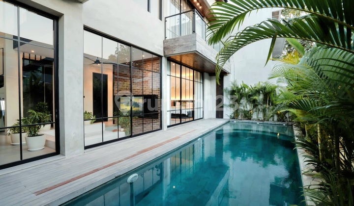 Brand New Modern Villa 3 Bedrooms Furnished In Pecatu Bali Brand New Modern Villa 3 Bedrooms Furnished In Pecatu Bali